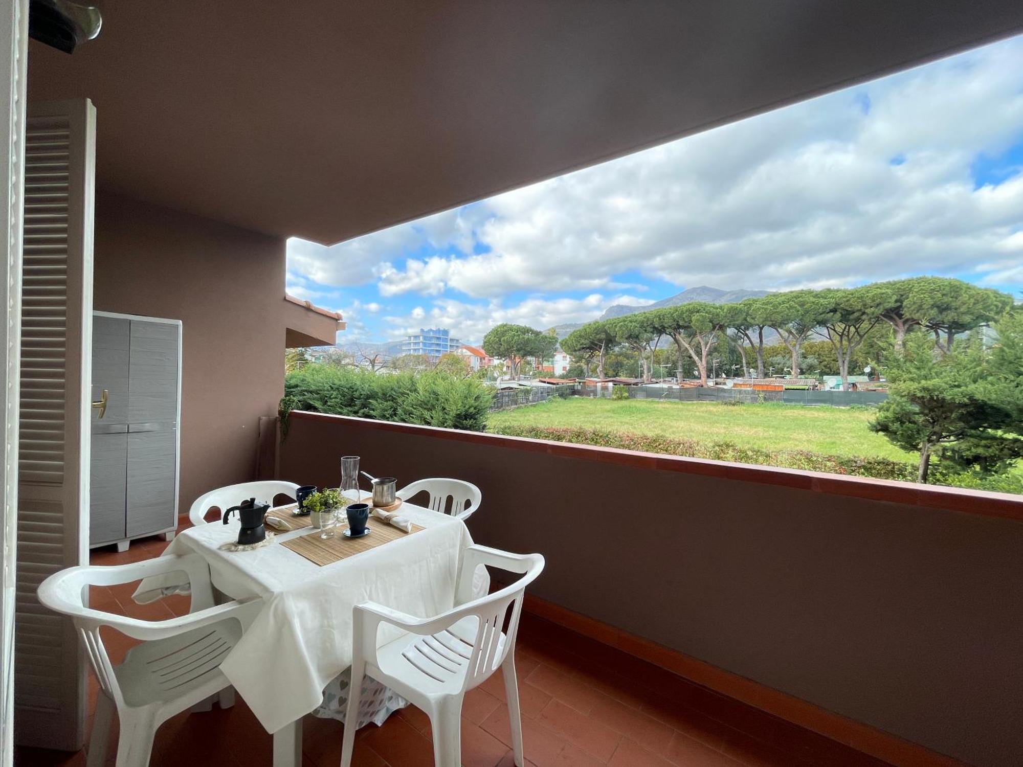Appartamento Il Gabbiano Bilocale Con Piscina, Garage E A/C. Loano Esterno foto